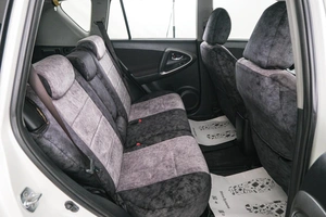 Внедорожник Toyota RAV4 2011 года, 1449000 рублей, Красноярск