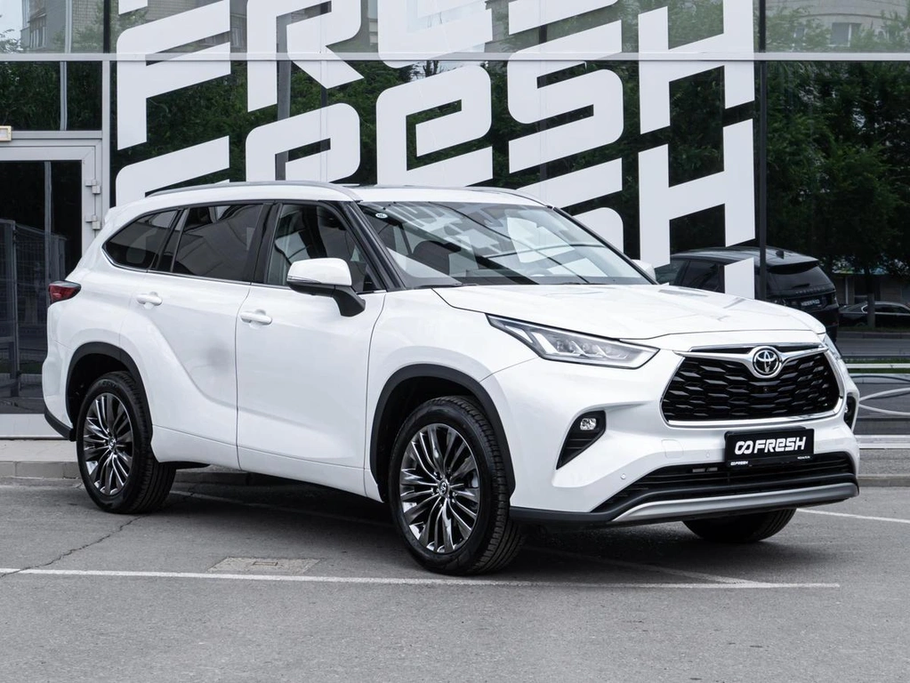 Внедорожник Toyota Highlander 2025 года, 5460000 рублей, Волгоград