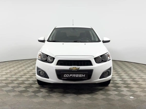 Седан Chevrolet Aveo 2014 года, 570000 рублей, Казань