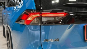 Внедорожник Toyota RAV4 2020 года, 2630000 рублей, Красноярск