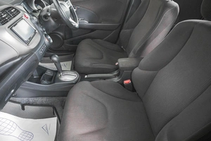 Хетчбэк Honda Fit 2012 года, 1039000 рублей, Кемерово
