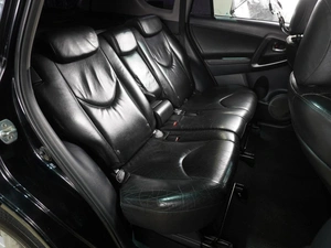 Внедорожник Toyota RAV4 2010 года, 1329000 рублей, Воронеж
