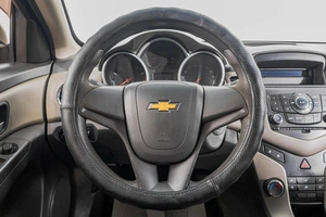 Седан Chevrolet Cruze 2010 года, 649000 рублей, Барнаул