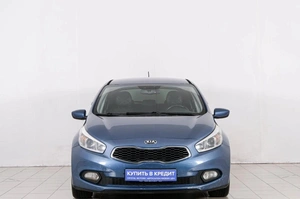 Хетчбэк Kia Ceed 2012 года, 1199000 рублей, Красноярск