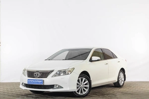 Седан Toyota Camry 2012 года, 1769000 рублей, Тюмень