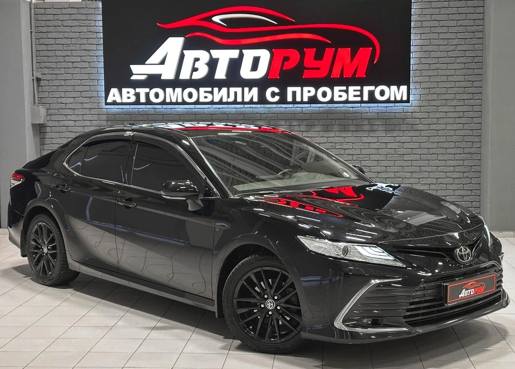 Седан Toyota Camry 2021 года, 2707000 рублей, Красноярск