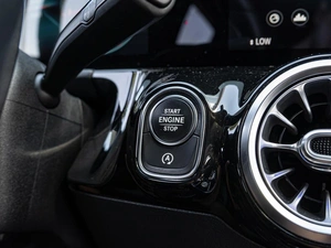Внедорожник Mercedes-benz GLA-класс 2020 года, 3050000 рублей, Краснодар