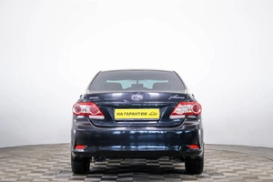 Седан Toyota Corolla 2010 года, 899999 рублей, Пермь
