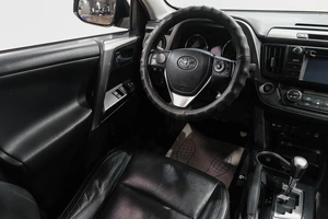 Внедорожник Toyota RAV4 2016 года, 2249000 рублей, Новокузнецк