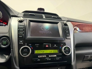 Седан Toyota Camry 2012 года, 1649000 рублей, Красноярск