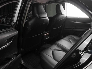 Седан Toyota Camry 2019 года, 3160000 рублей, Тюмень