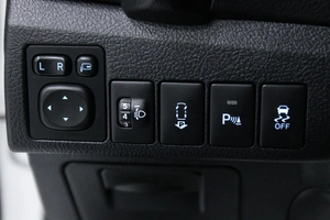 Хетчбэк Toyota Auris 2013 года, 1248000 рублей, Солонцы