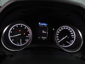 Седан Toyota Camry 2019 года, 2915000 рублей, Воронеж