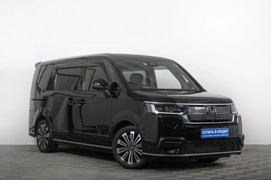 Минивэн Honda Stepwgn Spada 2022 года, 3259000 рублей, Томск