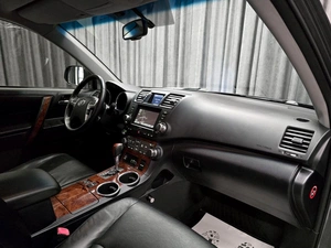 Внедорожник Toyota Highlander 2011 года, 1949000 рублей, Красноярск