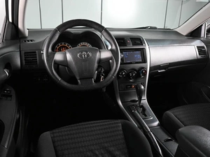 Седан Toyota Corolla 2012 года, 1299000 рублей, Ростов-на-Дону