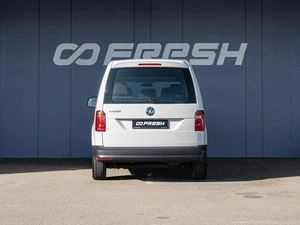 Фургон Volkswagen Caddy 2016 года, 1560000 рублей, Краснодар