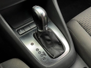 Хетчбэк Volkswagen Golf 2011 года, 799000 рублей, Кропоткин