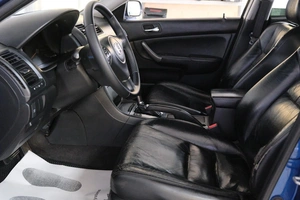 Седан Honda Accord 2006 года, 899000 рублей, Омск
