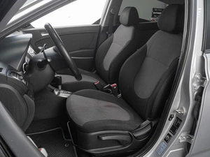 Седан Hyundai Solaris 2013 года, 779000 рублей, Тюмень