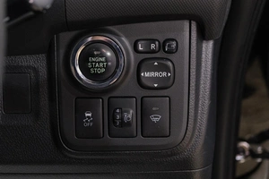 Минивэн Toyota Wish 2014 года, 1449000 рублей, Новокузнецк