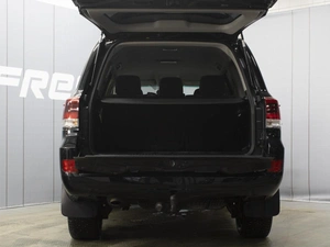 Внедорожник Toyota Land Cruiser 2015 года, 4999000 рублей, Омск