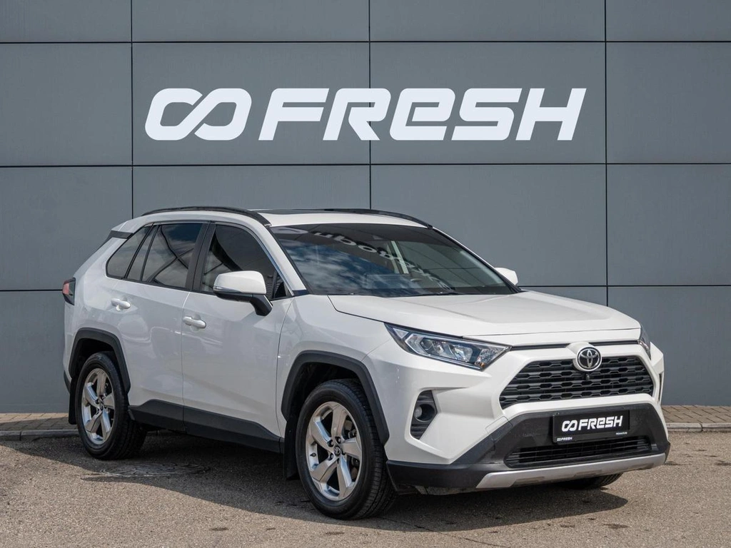 Внедорожник Toyota RAV4 2021 года, 3380000 рублей, Краснодар