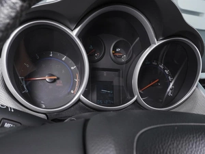 Седан Chevrolet Cruze 2010 года, 870000 рублей, Ростов-на-Дону