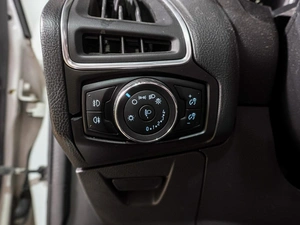 Хетчбэк Ford Focus 2015 года, 899000 рублей, Воронеж