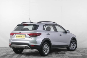Хетчбэк Kia Rio X-Line 2019 года, 1449000 рублей, Кемерово
