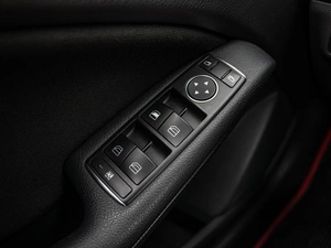 Хетчбэк Mercedes-benz A-класс 2015 года, 1685000 рублей, Краснодар