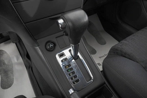 Хетчбэк Toyota Corolla 2002 года, 639000 рублей, Барнаул