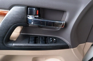 Внедорожник Toyota Land Cruiser 2013 года, 4029000 рублей, Челябинск