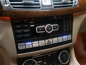 Седан Mercedes-benz CLS-класс 2012 года, 2498999 рублей, Москва