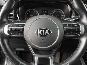 Седан Kia K5 2020 года, 2425000 рублей, Тюмень