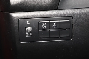 Седан Mazda 3 2014 года, 1509000 рублей, Новосибирск