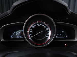 Седан Mazda 3 2014 года, 1270000 рублей, Волгоград