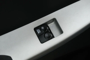 Хетчбэк Hyundai Solaris 2012 года, 1039000 рублей, Омск