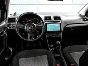 Седан Volkswagen Polo 2012 года, 799000 рублей, Кирилловка