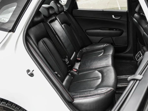 Седан Kia Optima 2016 года, 1899000 рублей, Кирилловка