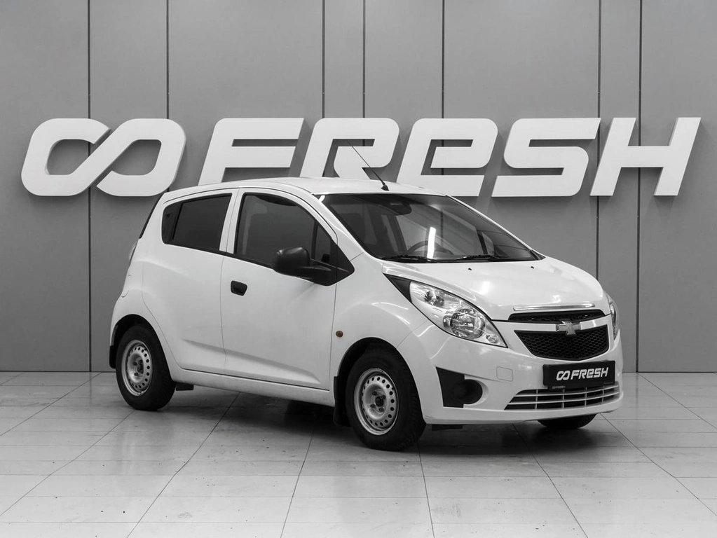Хетчбэк Chevrolet Spark 2011 года, 515000 рублей, Ростов-на-Дону