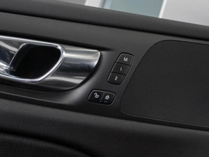 Универсал Volvo V60 Cross Country 2020 года, 3279000 рублей, Тюмень