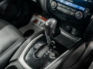 Внедорожник Nissan X-Trail 2015 года, 1850000 рублей, Красноярск