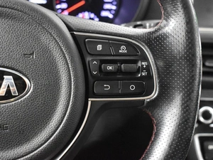 Седан Kia Optima 2016 года, 1595000 рублей, Казань