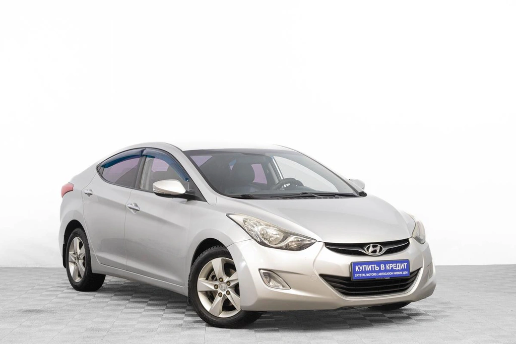 Седан Hyundai Avante 2011 года, 949000 рублей, Барнаул