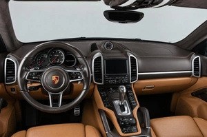 Внедорожник Porsche Cayenne Turbo 2016 года, 3899000 рублей, Челябинск