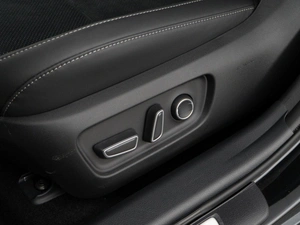 Седан Toyota Camry 2025 года, 4398999 рублей, Москва