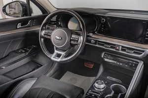 Седан Kia K5 2019 года, 2959000 рублей, Томск
