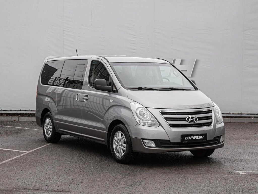 Минивэн Hyundai H-1 2015 года, 2300000 рублей, Волгоград