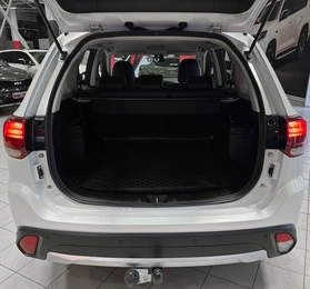Внедорожник Mitsubishi Outlander 2015 года, 2257000 рублей, Красноярск